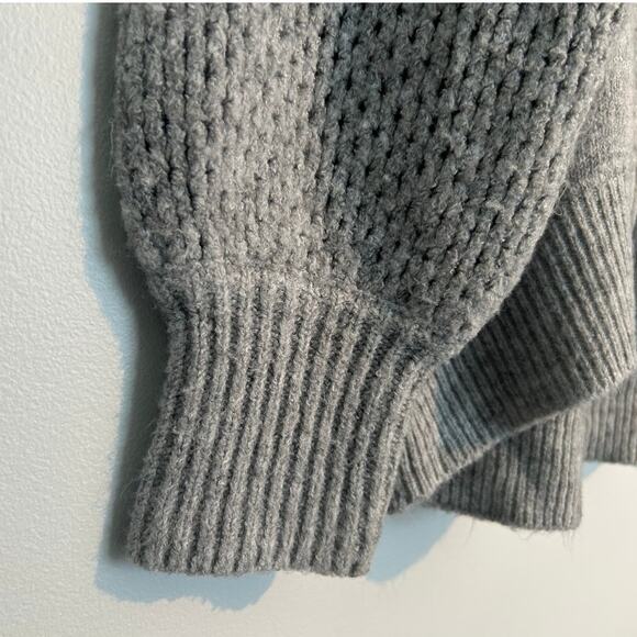 Vince Camuto Cowl Neck Balloon Sleeve Oversized Sweater, Gray, Women’s Medium - Picture 4 of 7